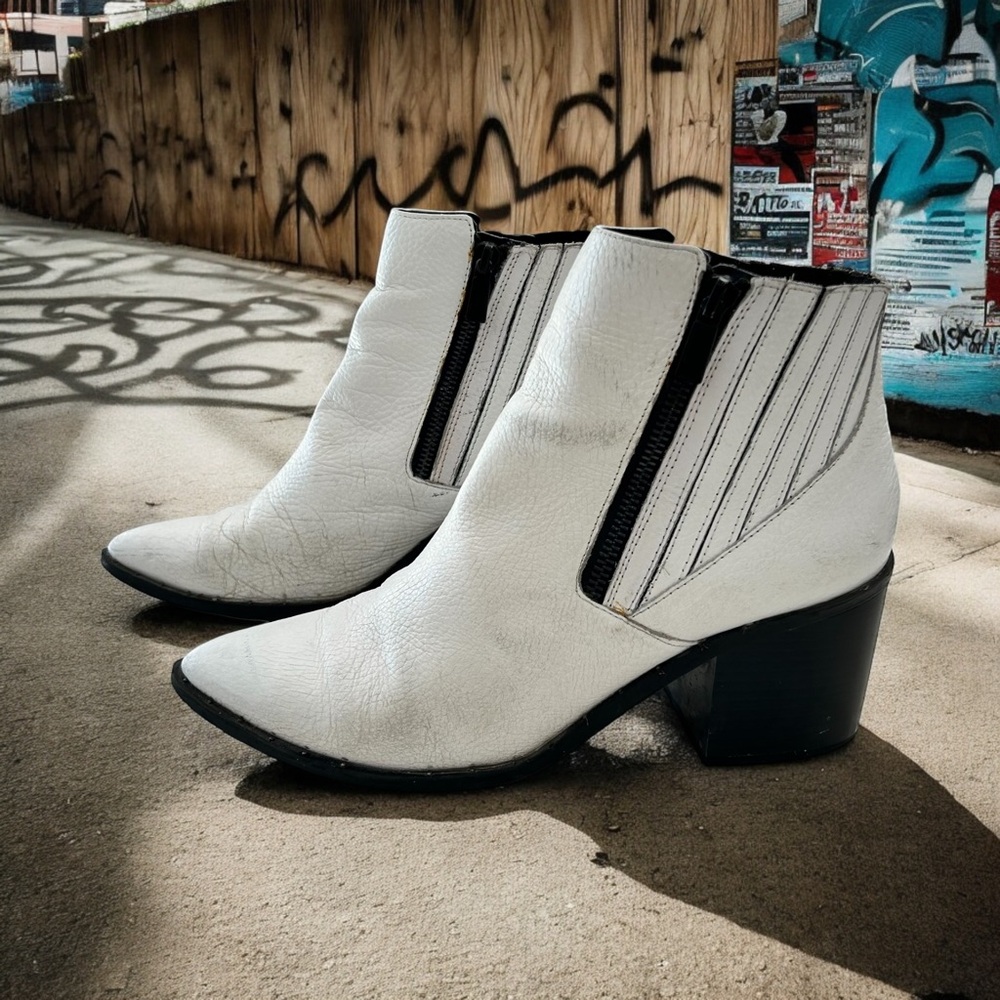 Indie Sleaze Go-Go Boot